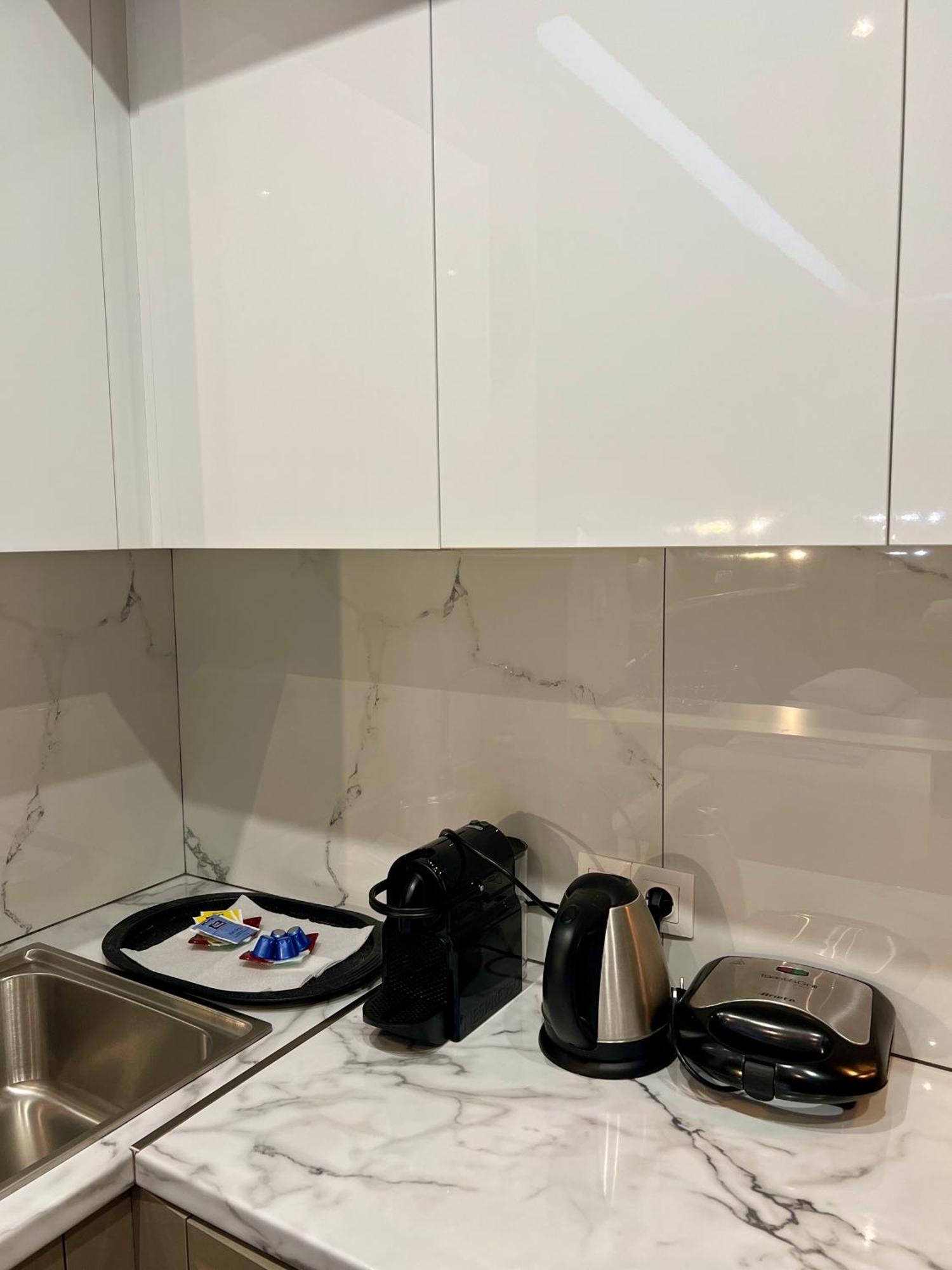 Emerald Lux Apartment Афины Экстерьер фото
